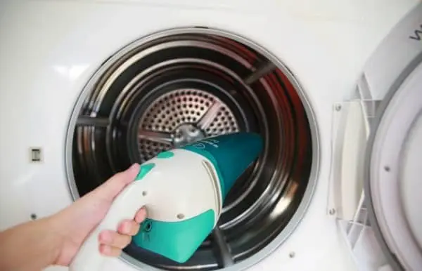 vệ sinh máy giặt cửa ngang electrolux như thế nào?