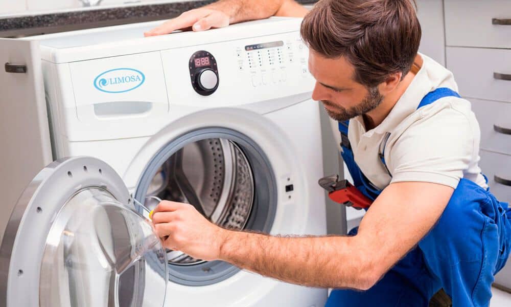 vệ sinh máy giặt cửa trước