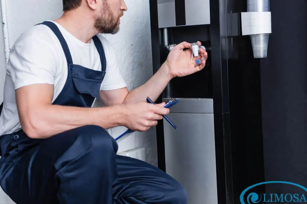 Sửa máy nước nóng Electrolux