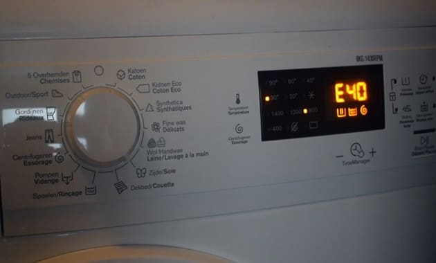 máy giặt electrolux báo lỗi