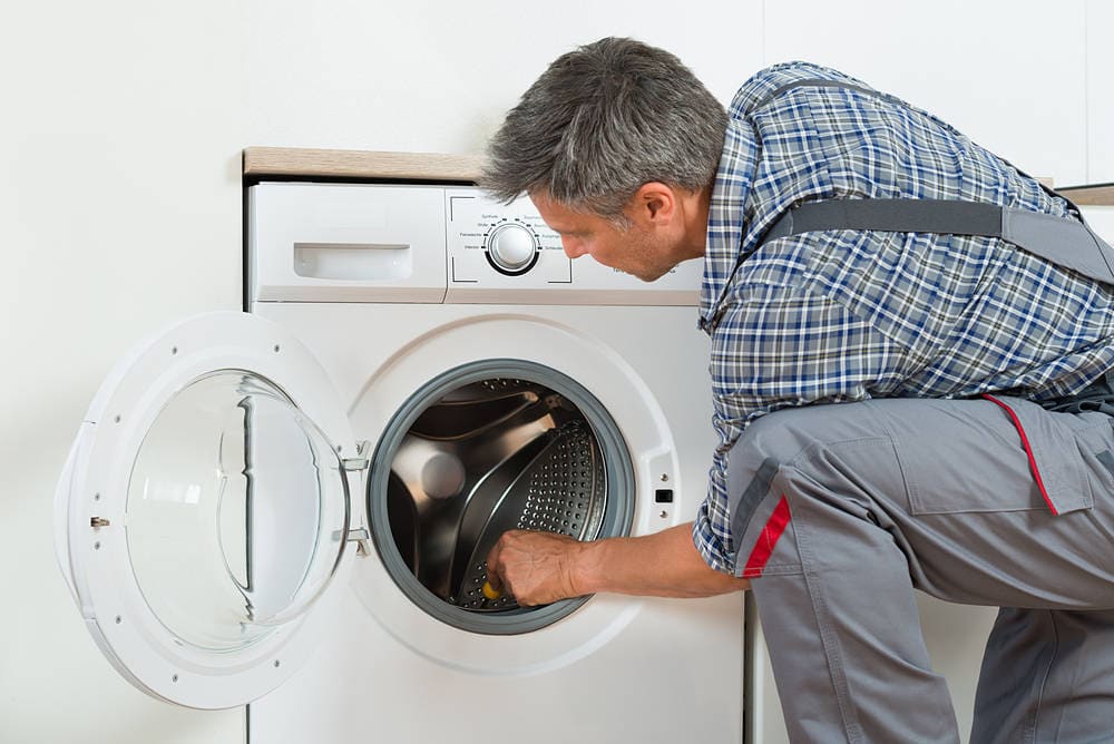 máy giặt bị rò rỉ điện