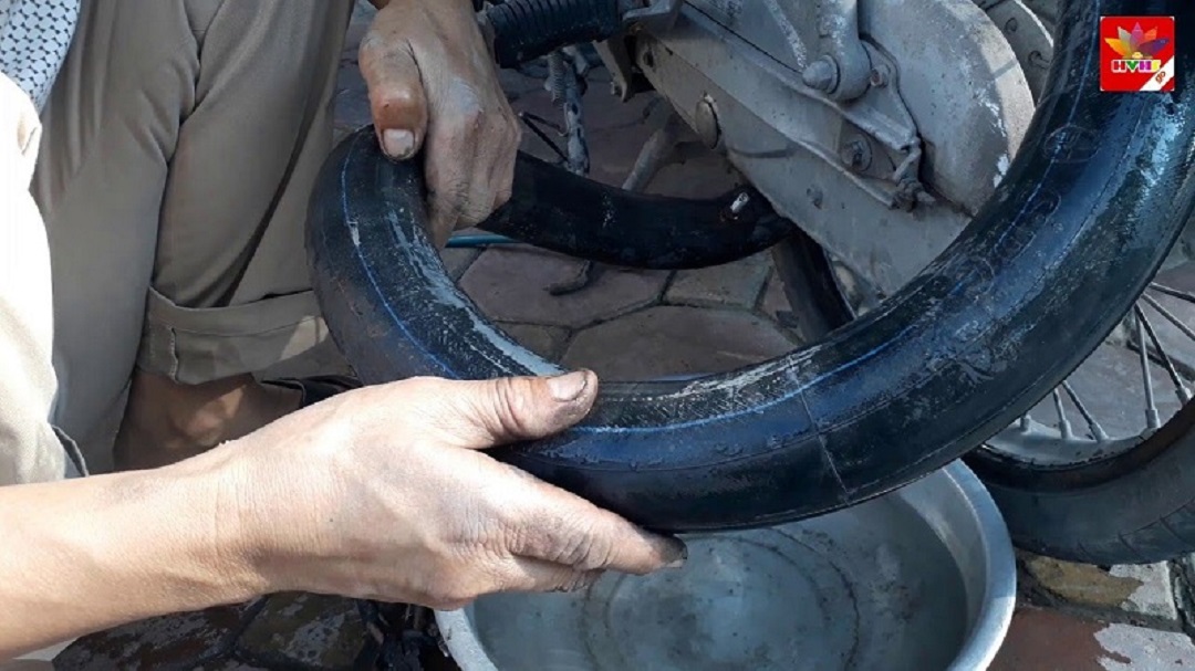 sửa xe máy