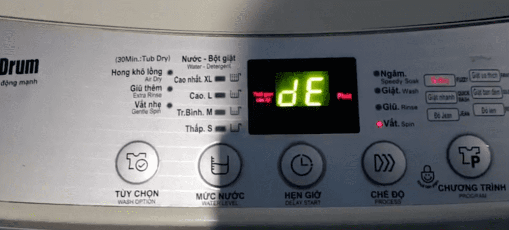 máy giặt báo lỗi DE1