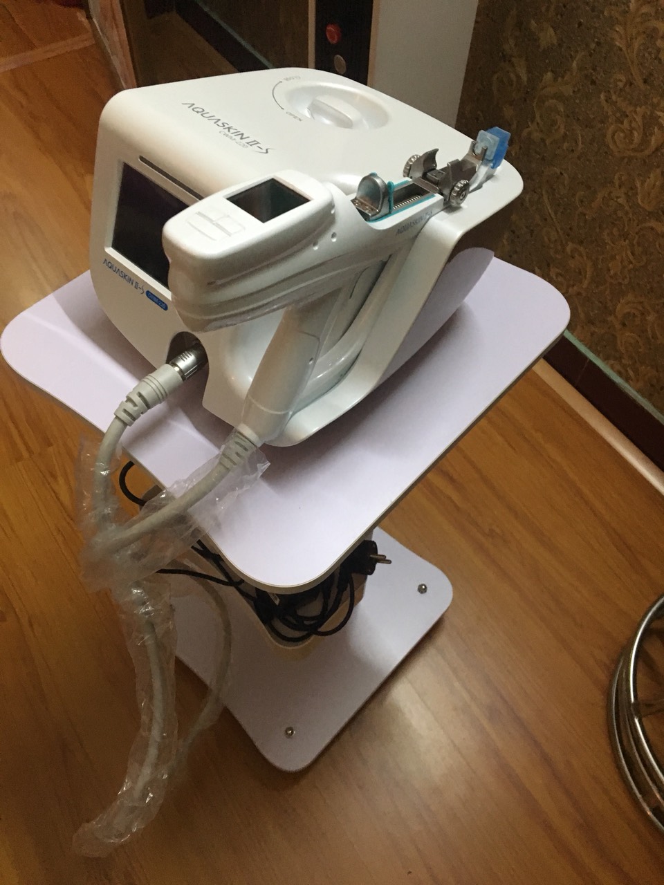 sửa máy tiêm dưỡng chất tphcm