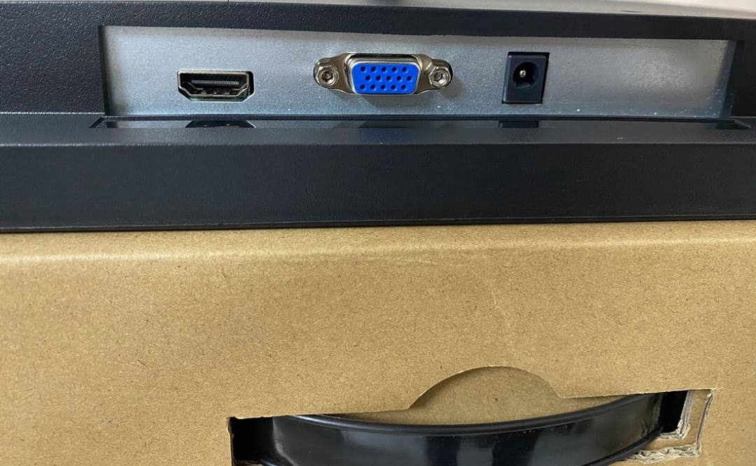 cách kết nối màn hình máy tính với cpu