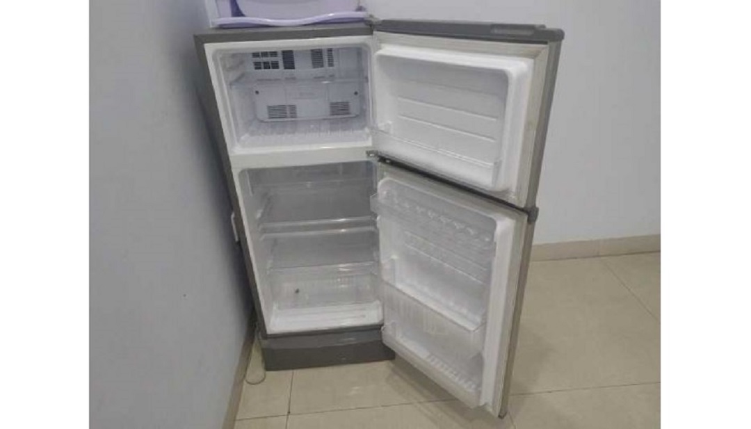 thay ron tủ lạnh Sharp