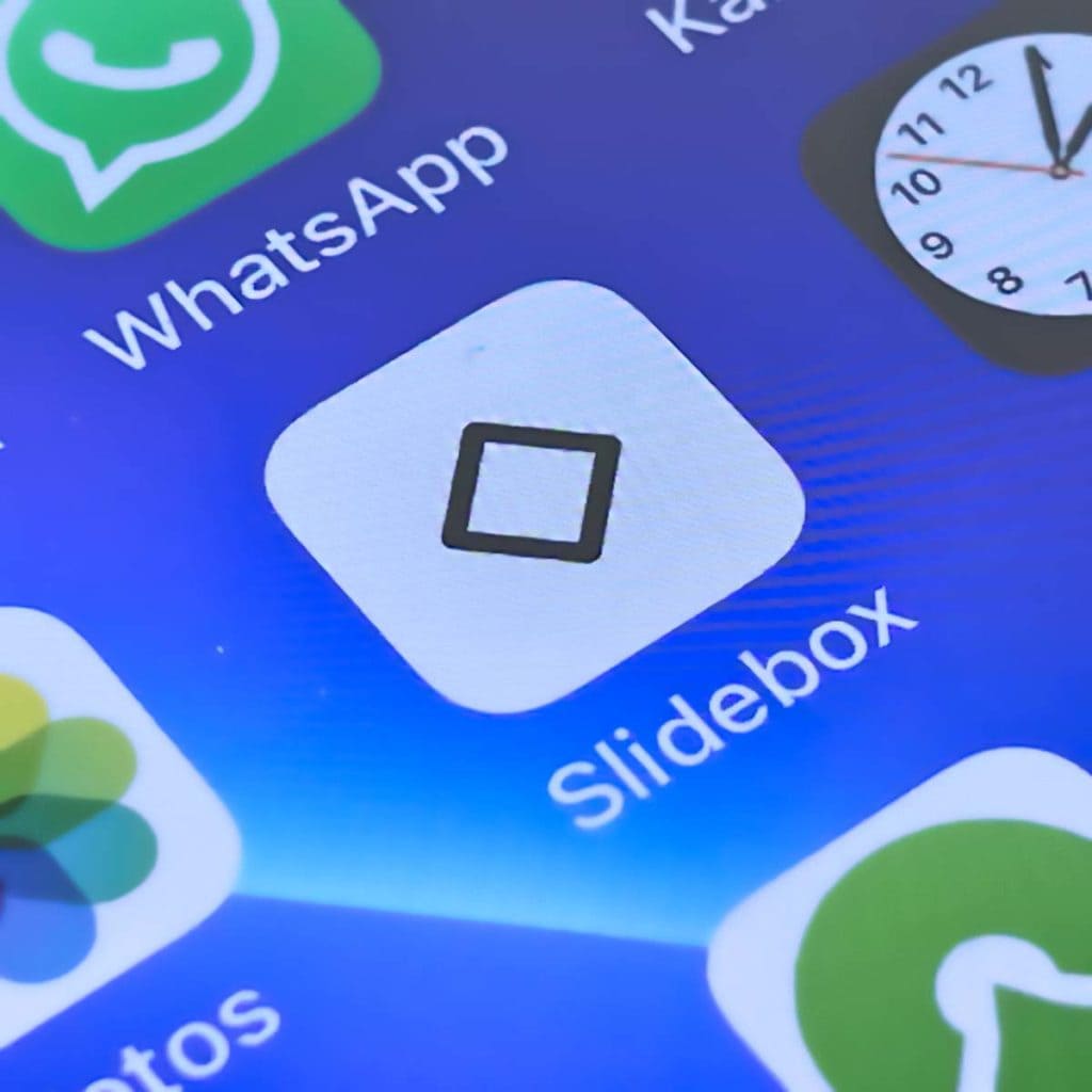 cách xóa hình trên iphone