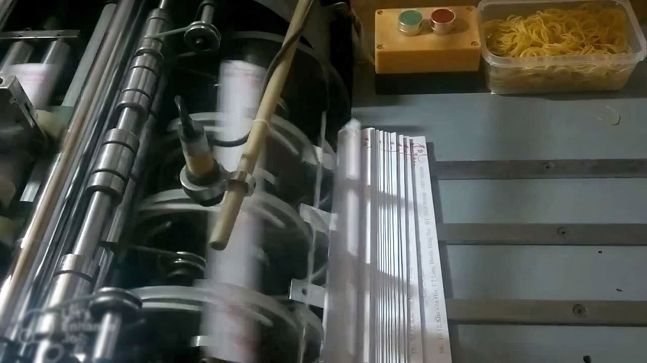 sửa máy dán bao bánh mỳ (bao thơ)