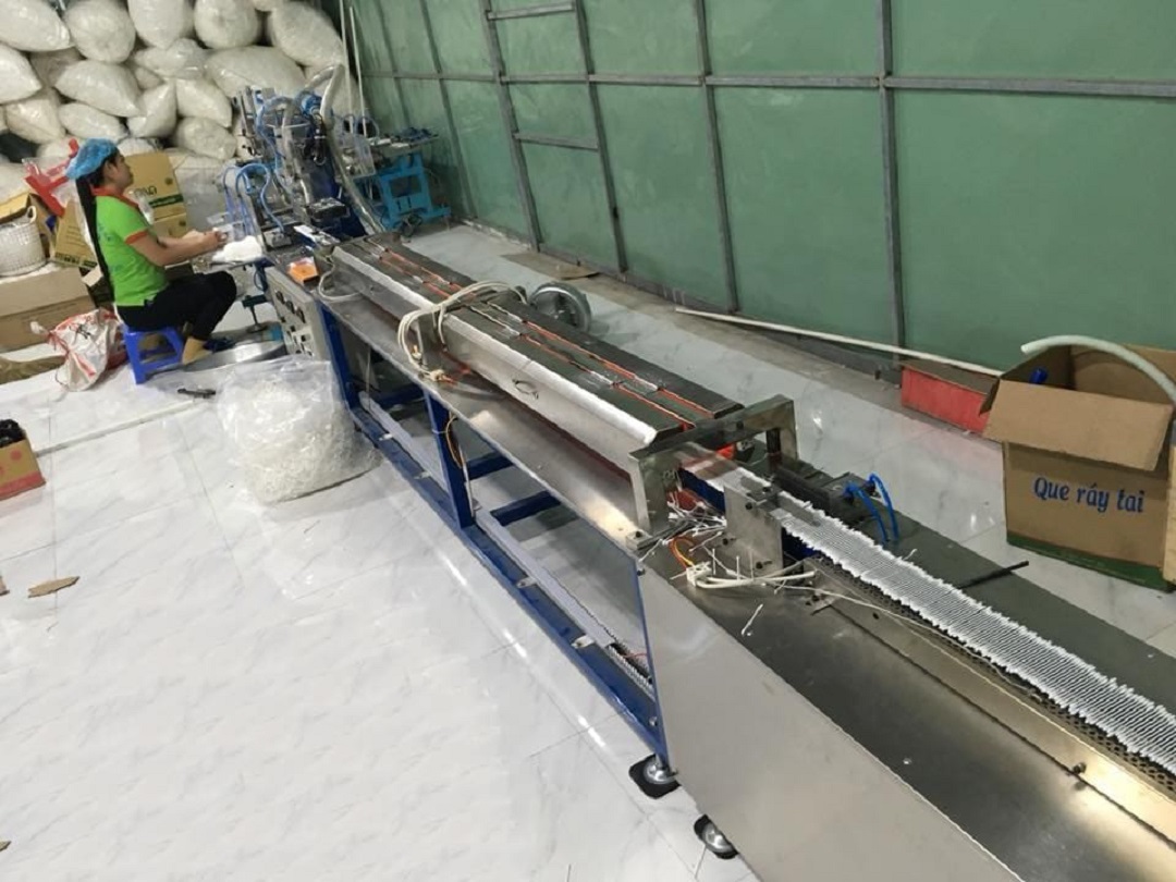 sửa máy làm bông ngoáy tai