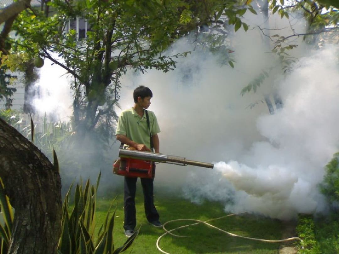 sửa máy phun khói diệt côn trùng