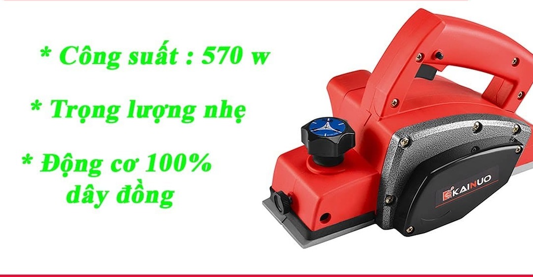 Máy Bào Gỗ Bị Mất Nguồn Do Phích Cắm Bị Lỏng