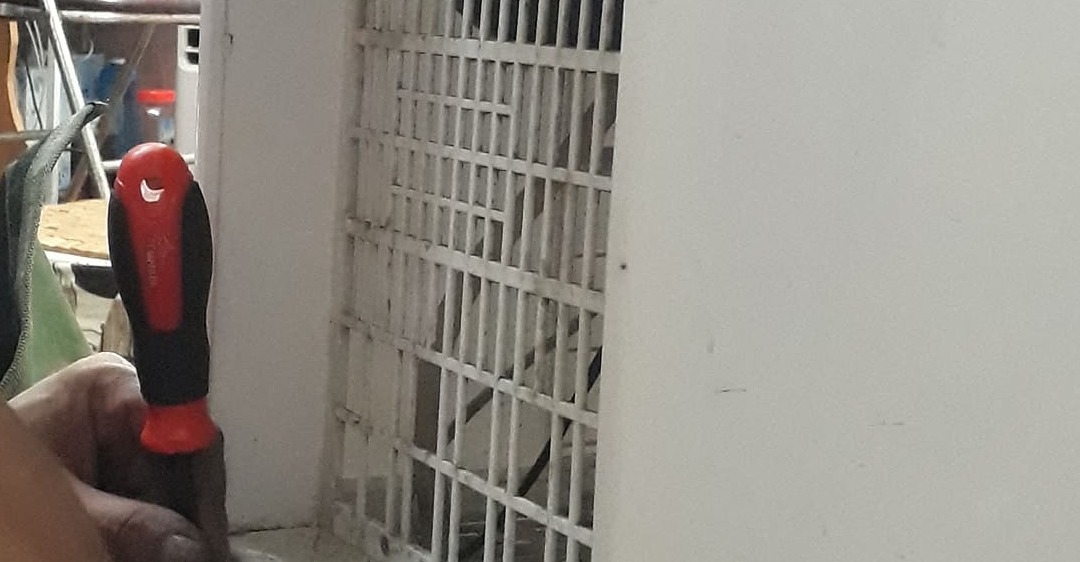 Lý do khách hàng nên chọn dịch vụ sửa chữa quạt hơi nước rò điện của Limosa