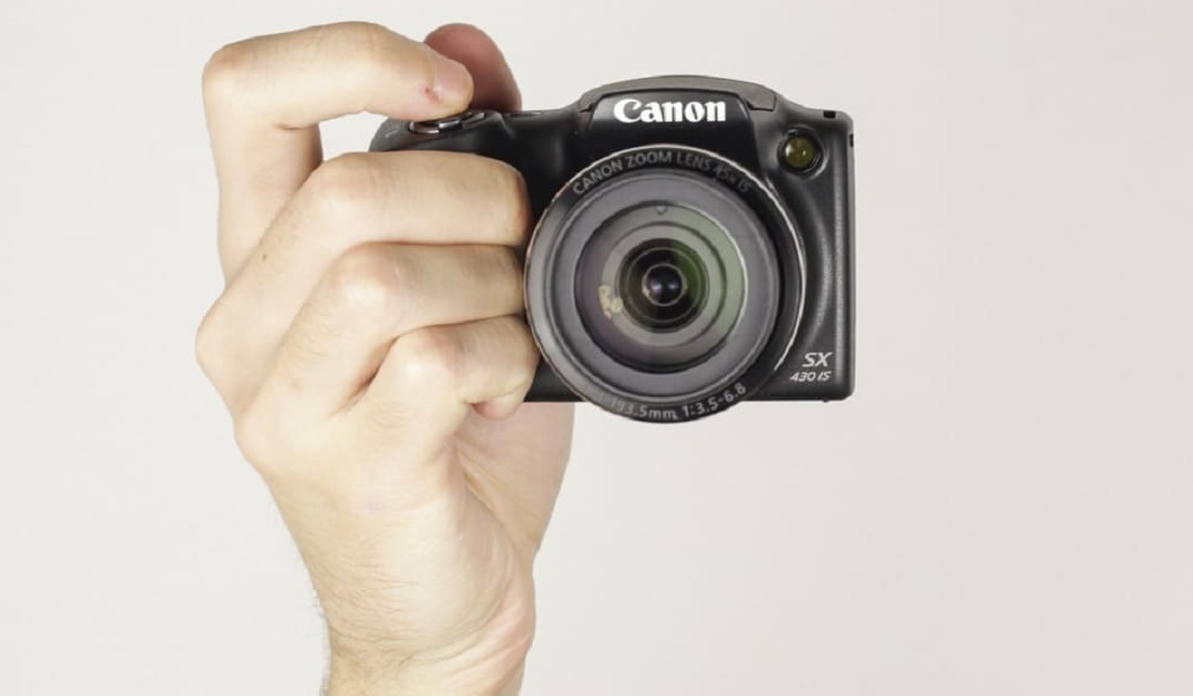 Nguyên Nhân Máy ảnh Canon Bị Treo