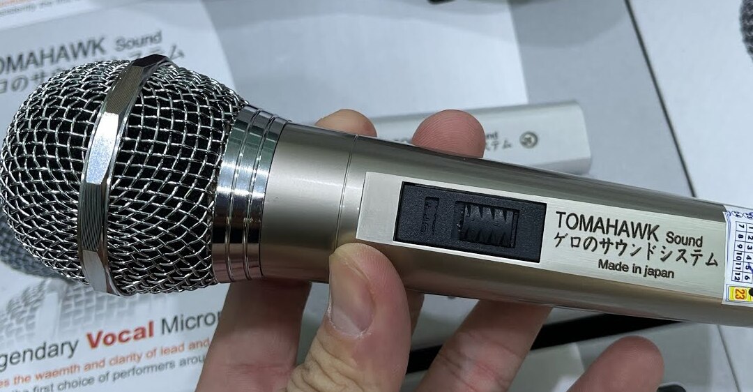 2. Đánh giá micro Tomahawk qua thiết kế và chất lượng âm thanh