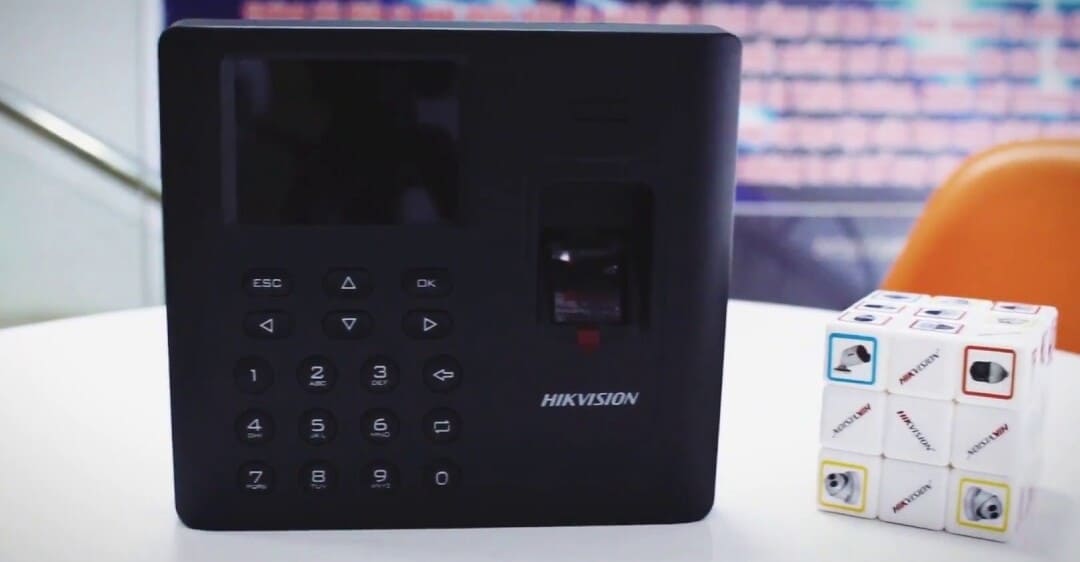 cách cài đặt máy chấm công Hikvision