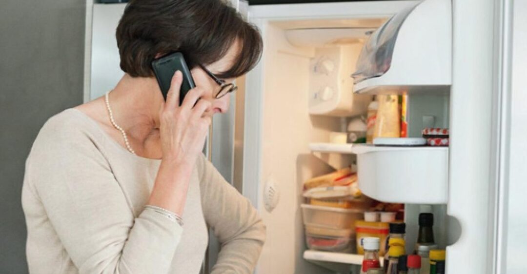 Cách giải quyết khi quên đóng cửa tủ lạnh