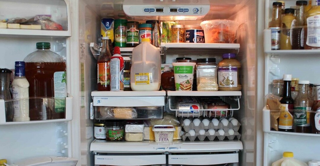 Nguyên nhân cánh cửa tủ lạnh bị xệ một cách chi tiết nhất