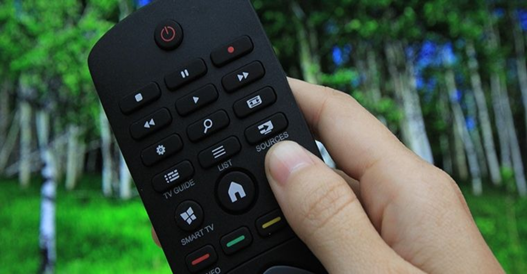 Các nút thường dùng trên remote tivi Philips PFT6509S