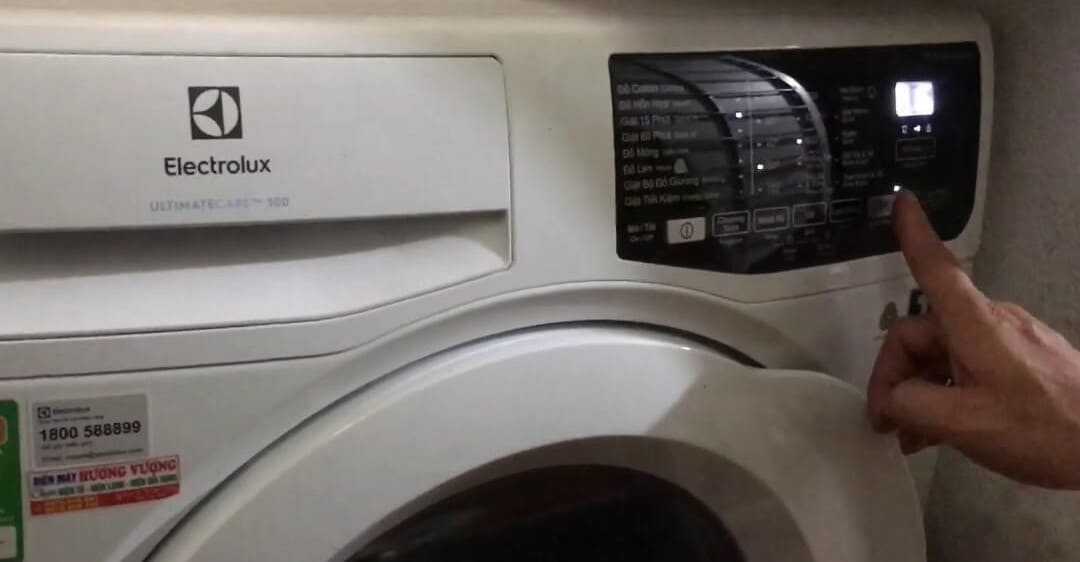 cách kiểm tra máy giặt chính hãng