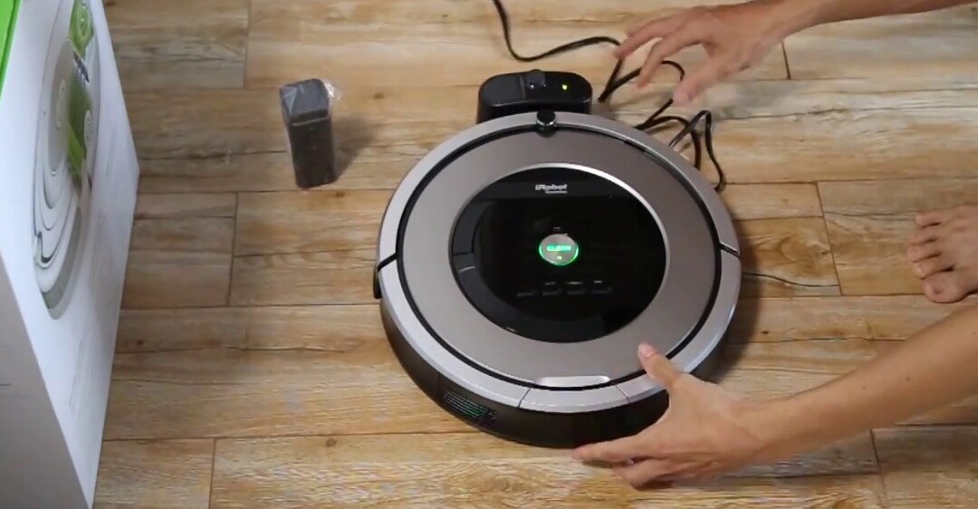 Các bước để làm sạch bộ lọc của robot hút bụi Roomba