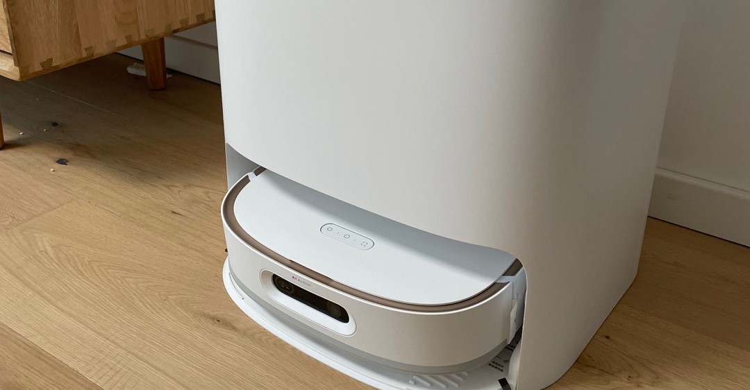 Robot Dreame W10 nội địa và quốc tế có gì khác nhau