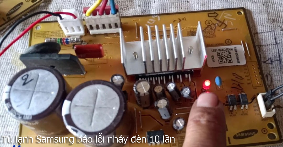 Tủ lạnh Samsung báo lỗi nháy đèn 10 lần