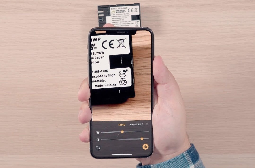 Cách sử dụng kính lúp trên iPhone