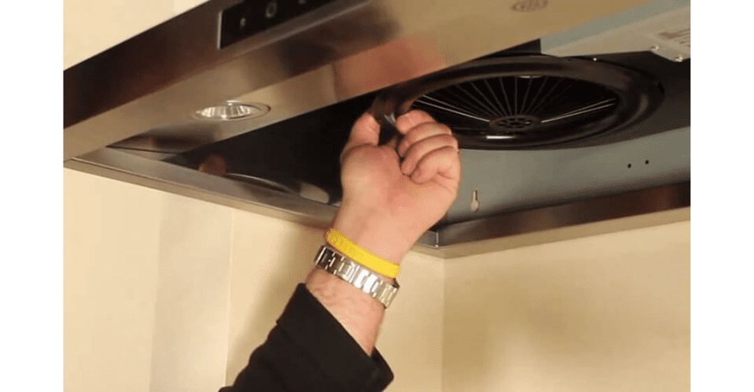 cách tự bảo dưỡng máy hút mùi bếp tại nhà