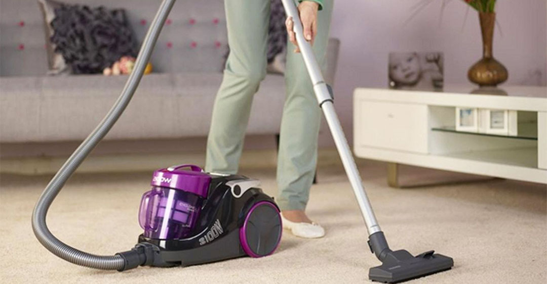 So sánh máy hút bụi Philips và Electrolux về hiệu suất làm sạch