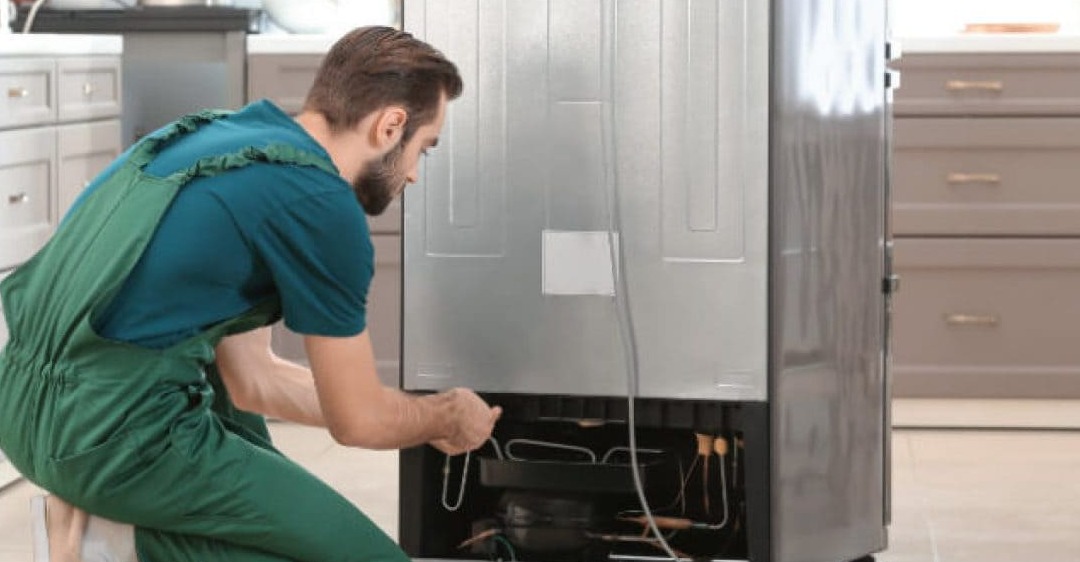 thay bóng đèn tủ lạnh toshiba
