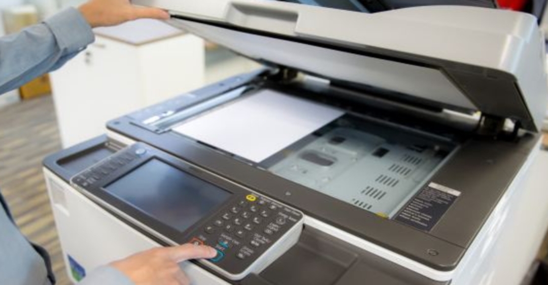 Cách scan tài liệu bằng máy in HP bằng cách quét từ khay nạp bản gốc