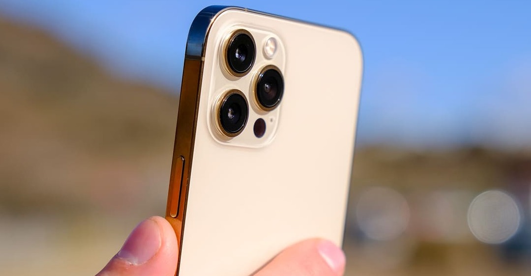 Iphone 12 pro max có mấy sim