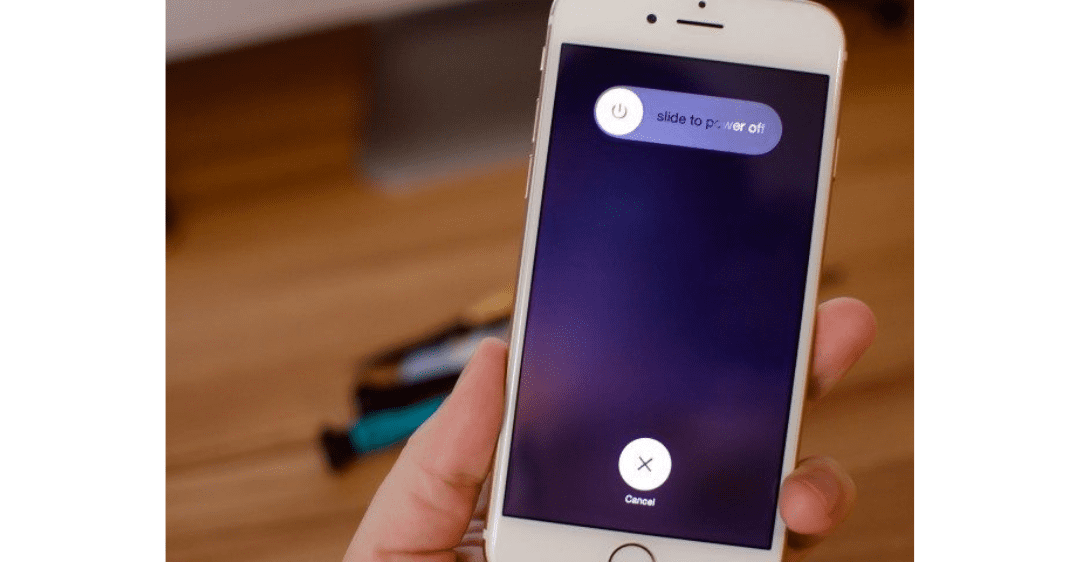 La bàn trên iphone không xoay