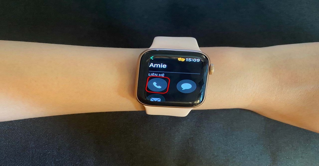 Lợi ích của tính năng gọi điện và nhận cuộc gọi trên Apple Watch