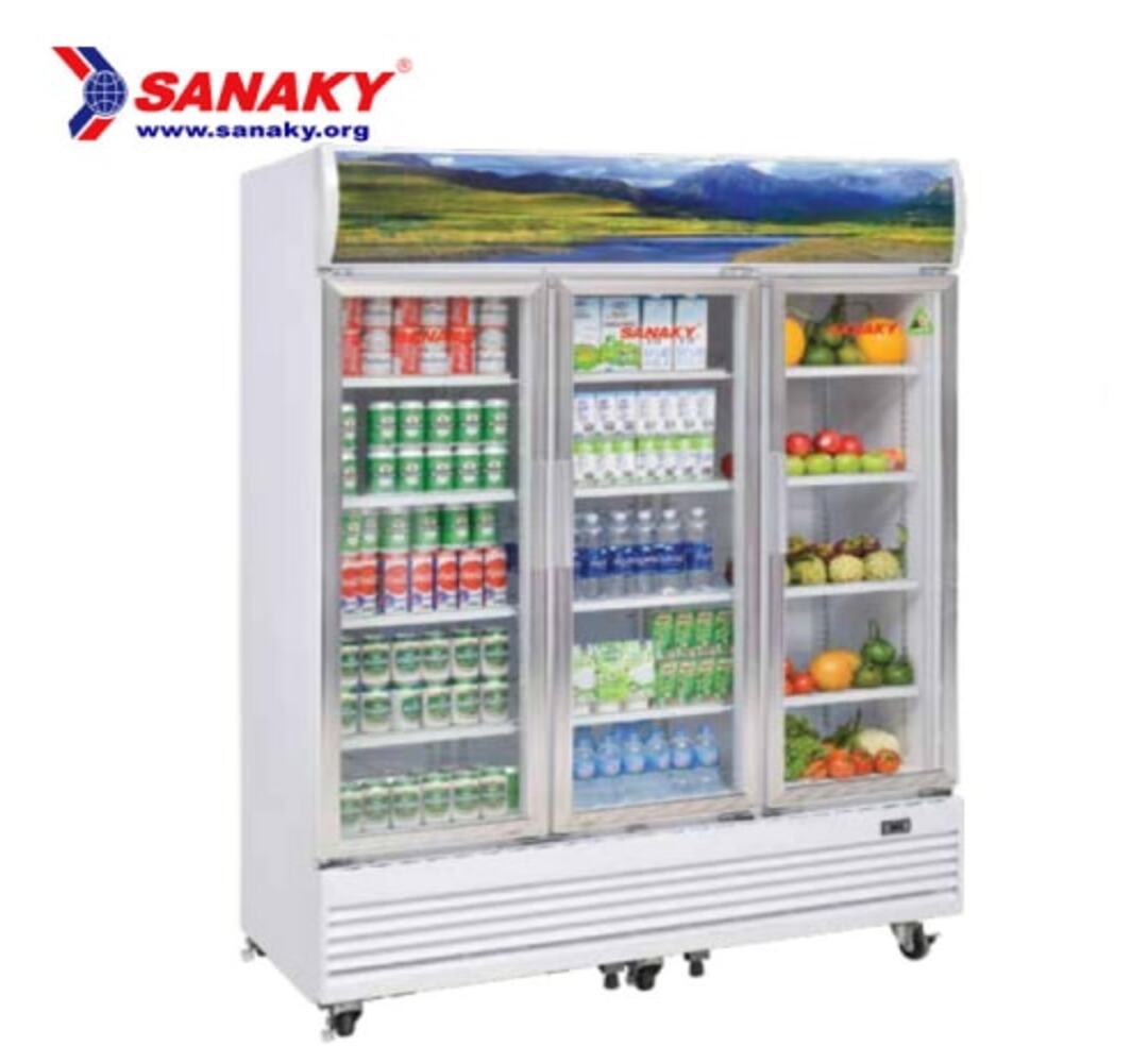 Tìm hiểu về tủ mát Sanaky 3 cánh