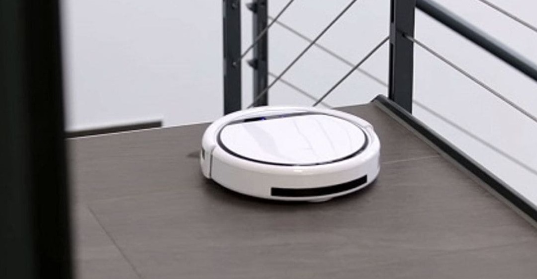 So sánh robot hút bụi Xiaomi và Medion