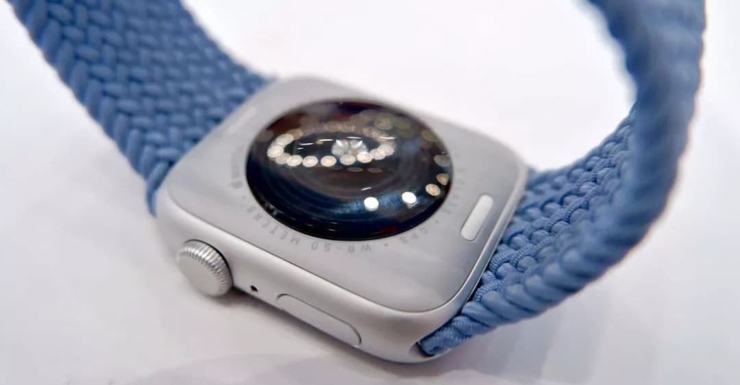 tổng quan về Apple Watch SE