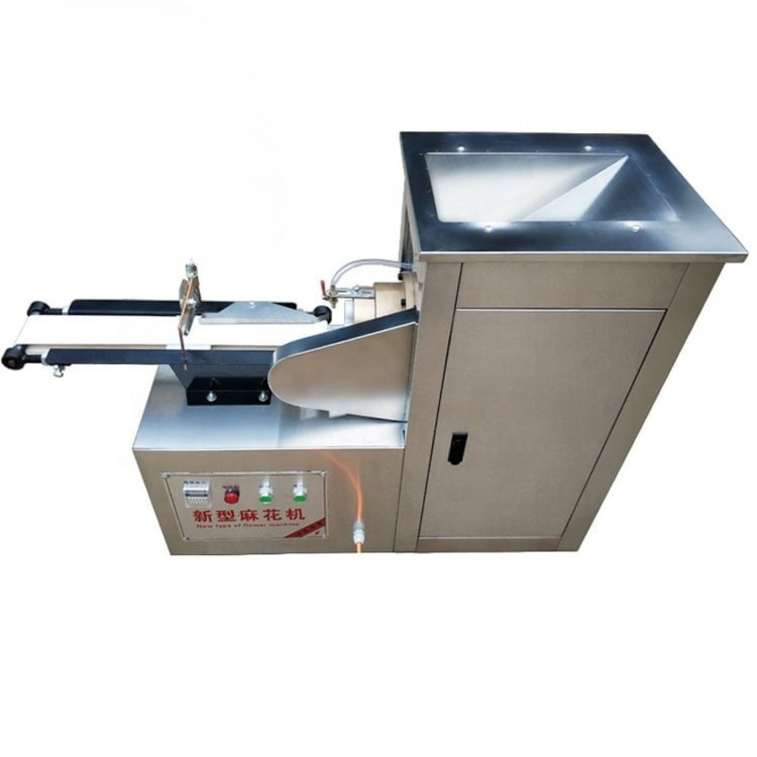 thợ sửa máy làm quẩy dạng xoắn