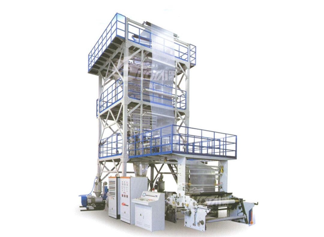 thợ sửa máy thổi màng