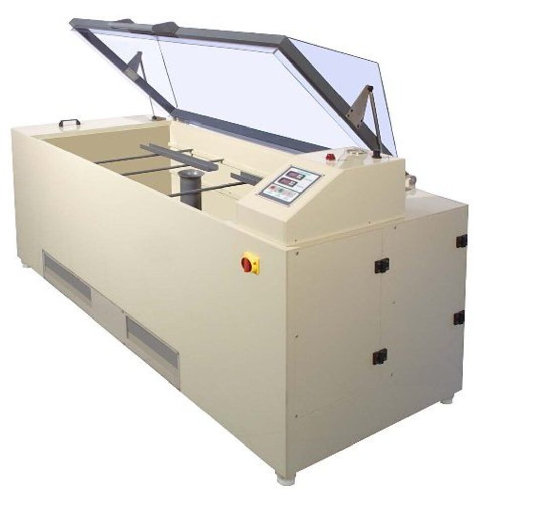 thợ sửa tủ phun sương muối