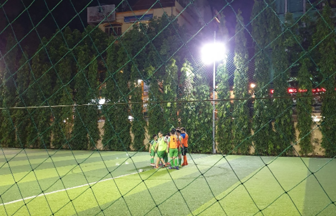 Sân bóng đá mini Trương Quyền