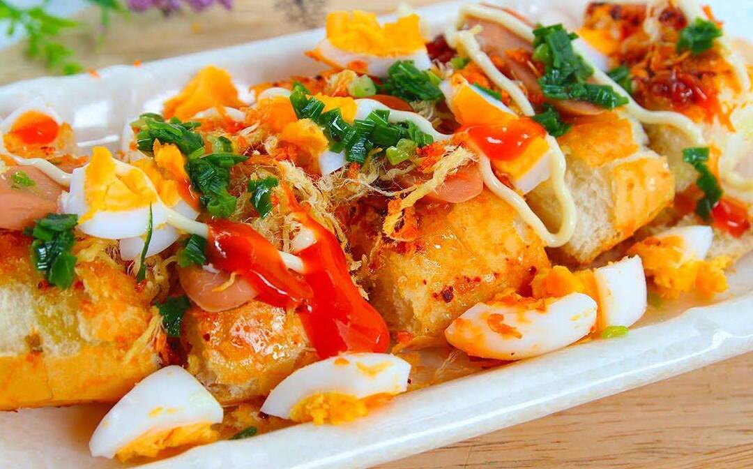 bánh mì nướng muối ớt bao nhiêu calo