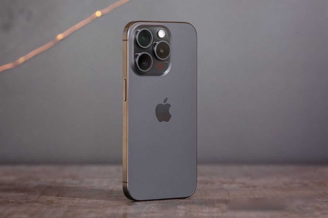 Bảng thông số kỹ thuật iPhone 15 Pro