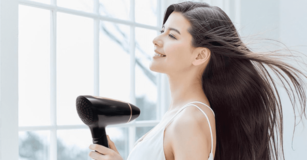 Có nên sử dụng máy sấy tóc