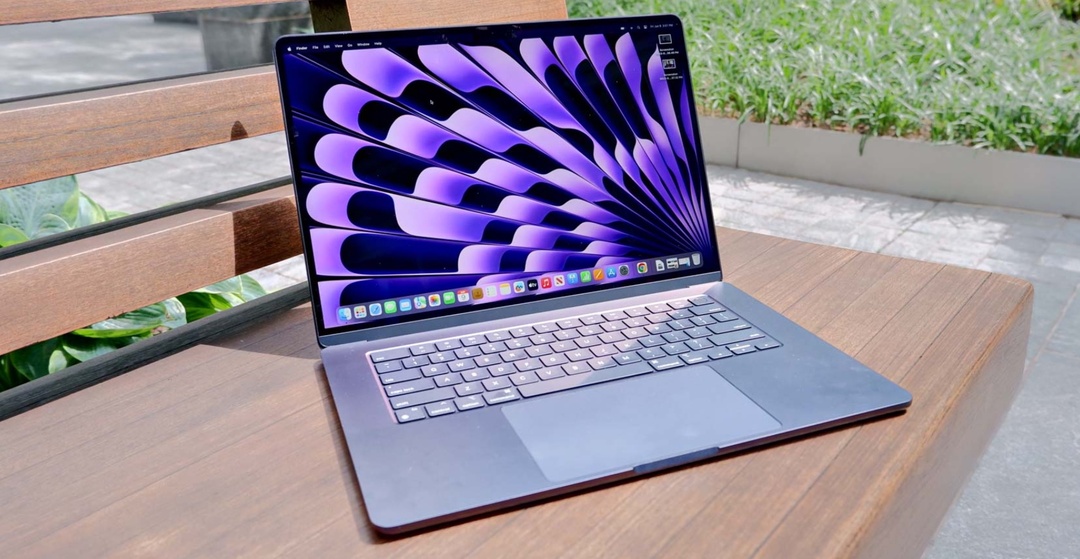 Review laptop MacBook Air 15 inch M2
