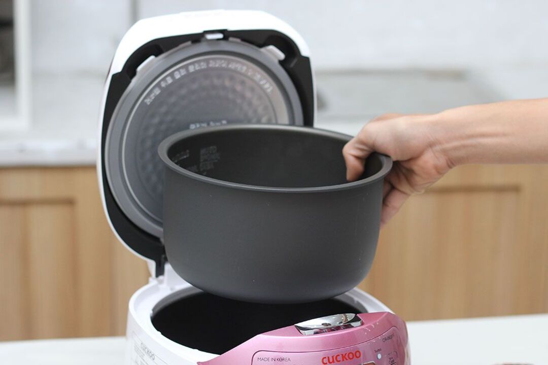 Cuckoo thường cung cấp nhiều chế độ nấu khác nhau như nấu cơm ở áp suất