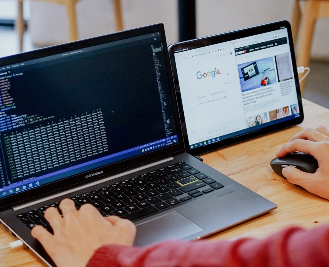 So sánh máy tính bảng vs laptop