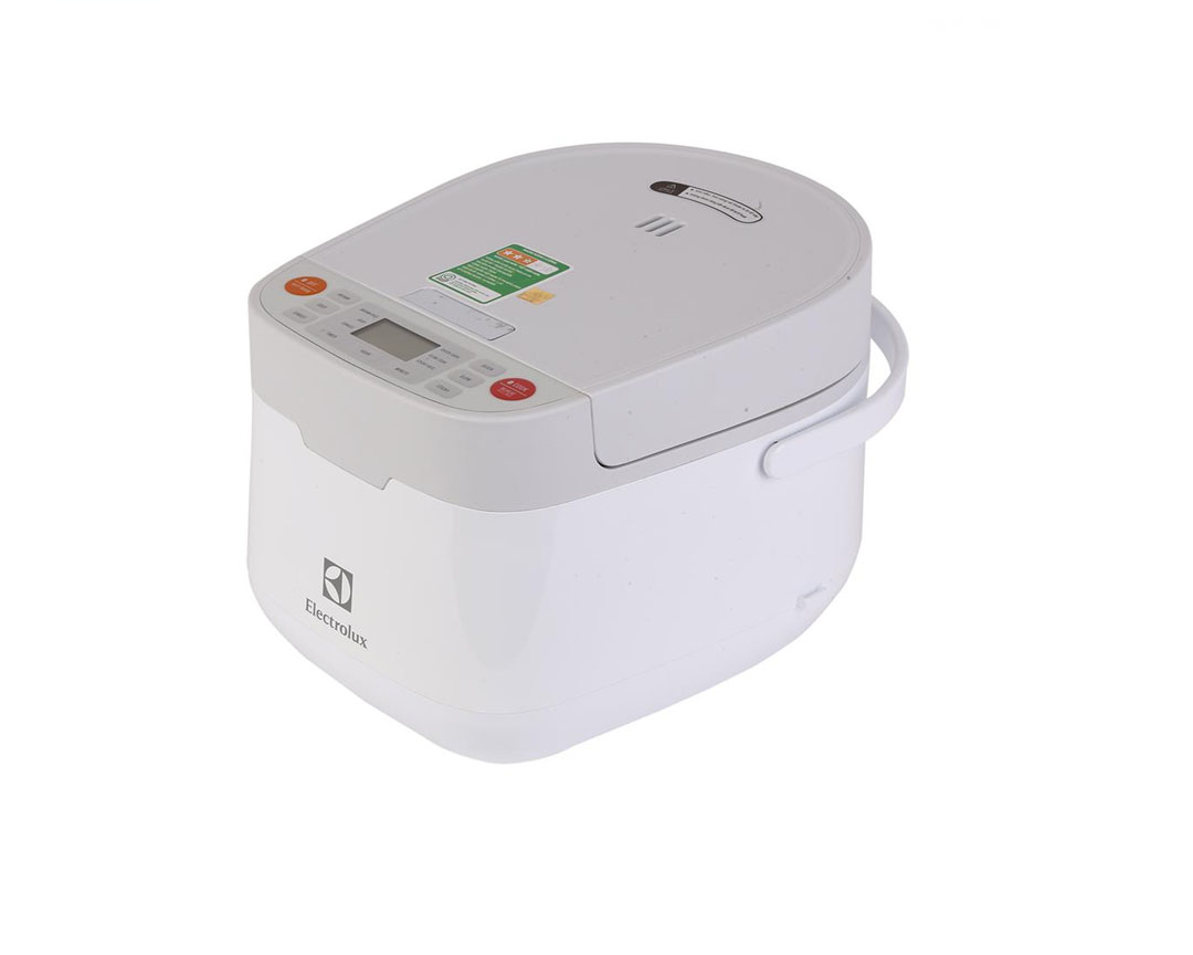 So sánh nồi cơm điện Bear và Electrolux về thương hiệu
