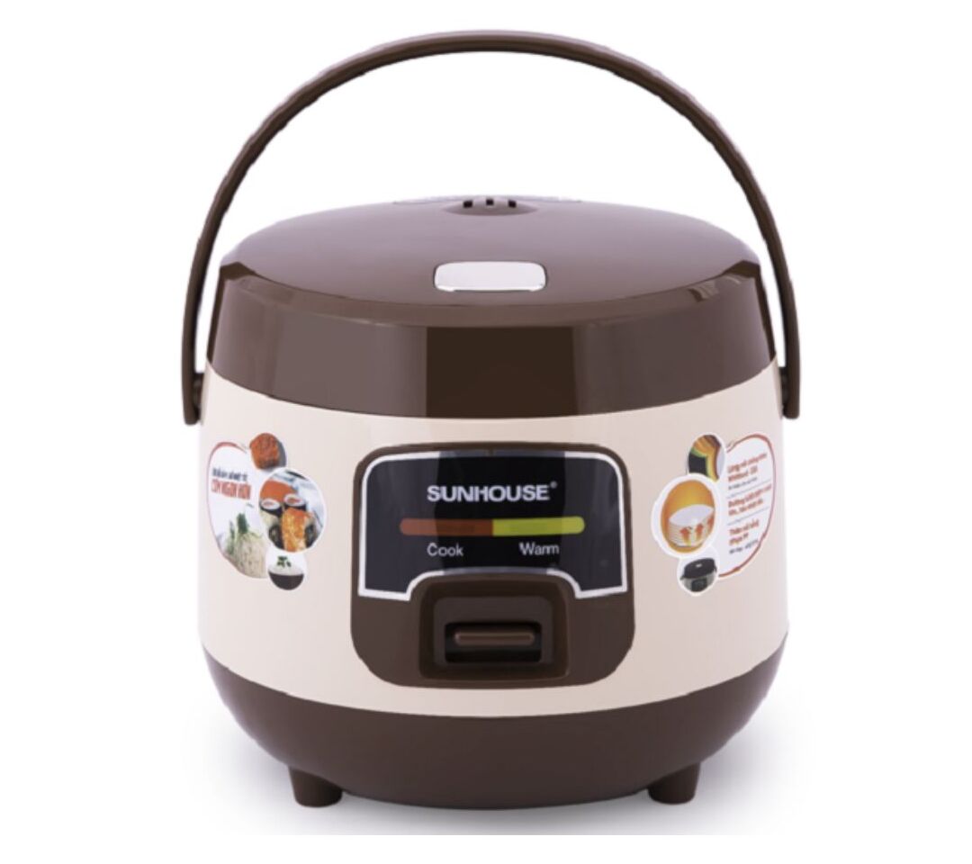 So sánh nồi cơm điện Bear và Sunhouse