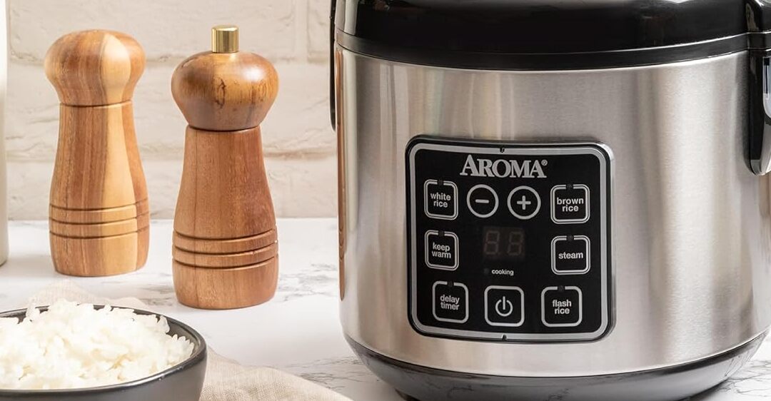 So sánh nồi cơm điện Sunhouse và Aroma